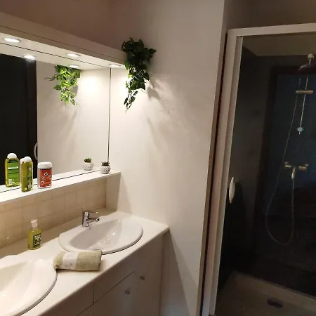 4 Personnes Appartement